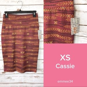 Lularoe XS Cassie Pencil skirt NWT